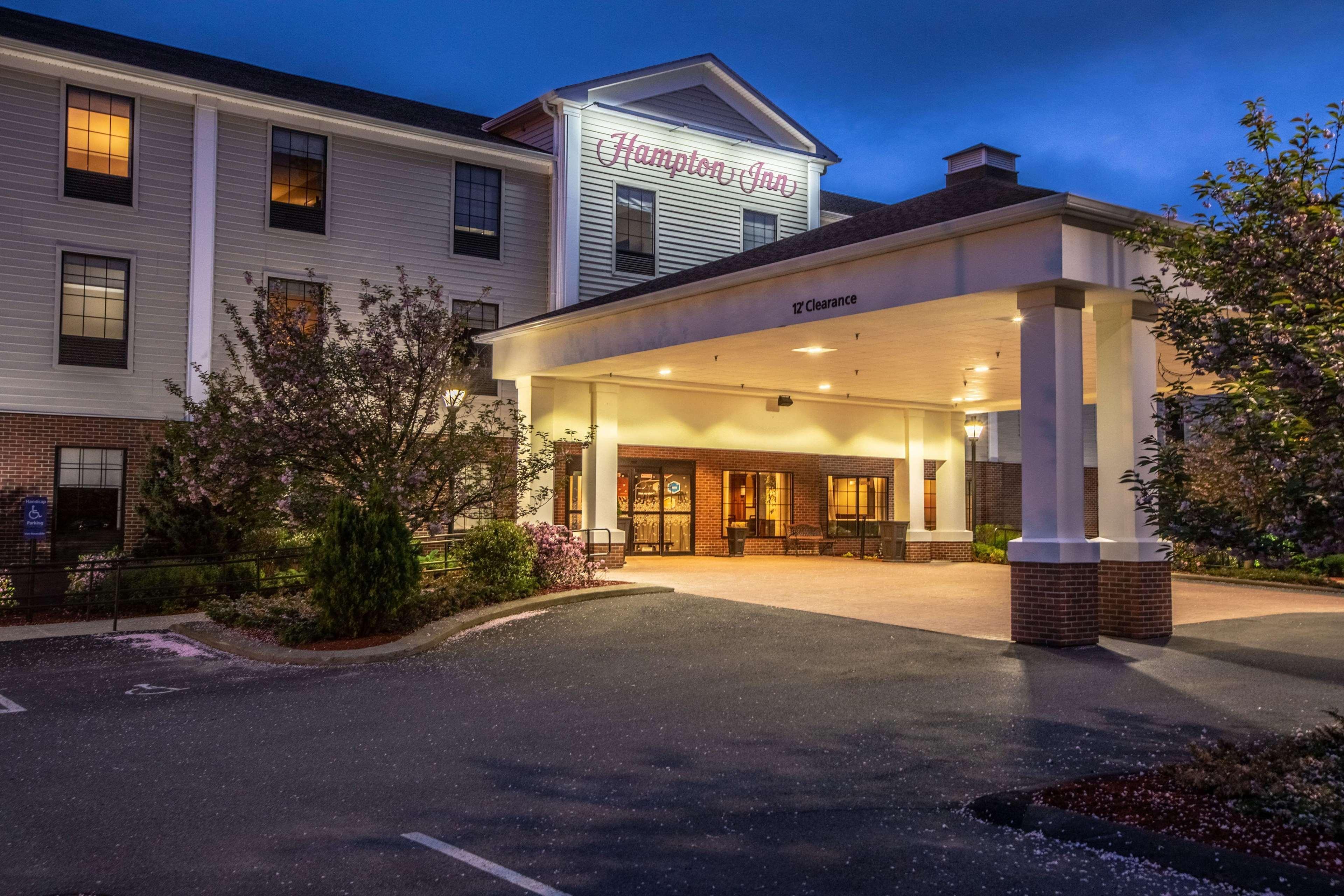 Hampton Inn Hadley-Amherst Area Kültér fotó