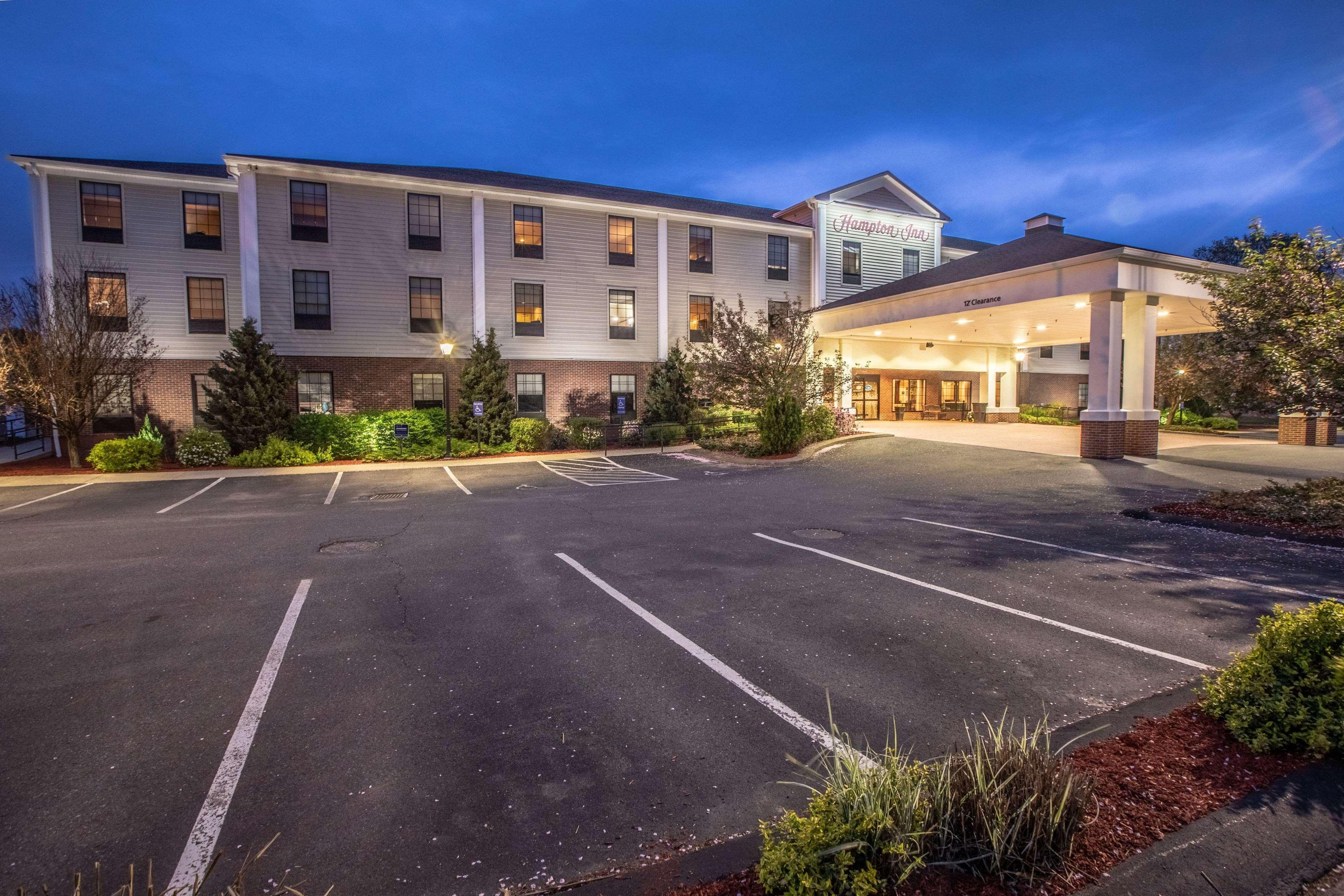 Hampton Inn Hadley-Amherst Area Kültér fotó